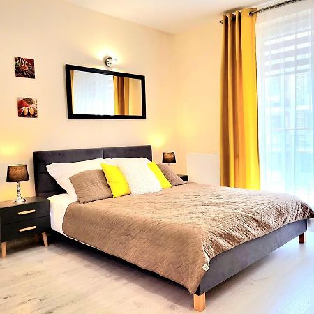 Cracow Novum Apartment Downtown 4 Persons Красков Екстериор снимка