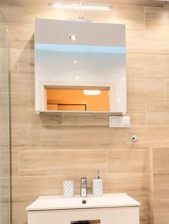 Cracow Novum Apartment Downtown 4 Persons Красков Екстериор снимка