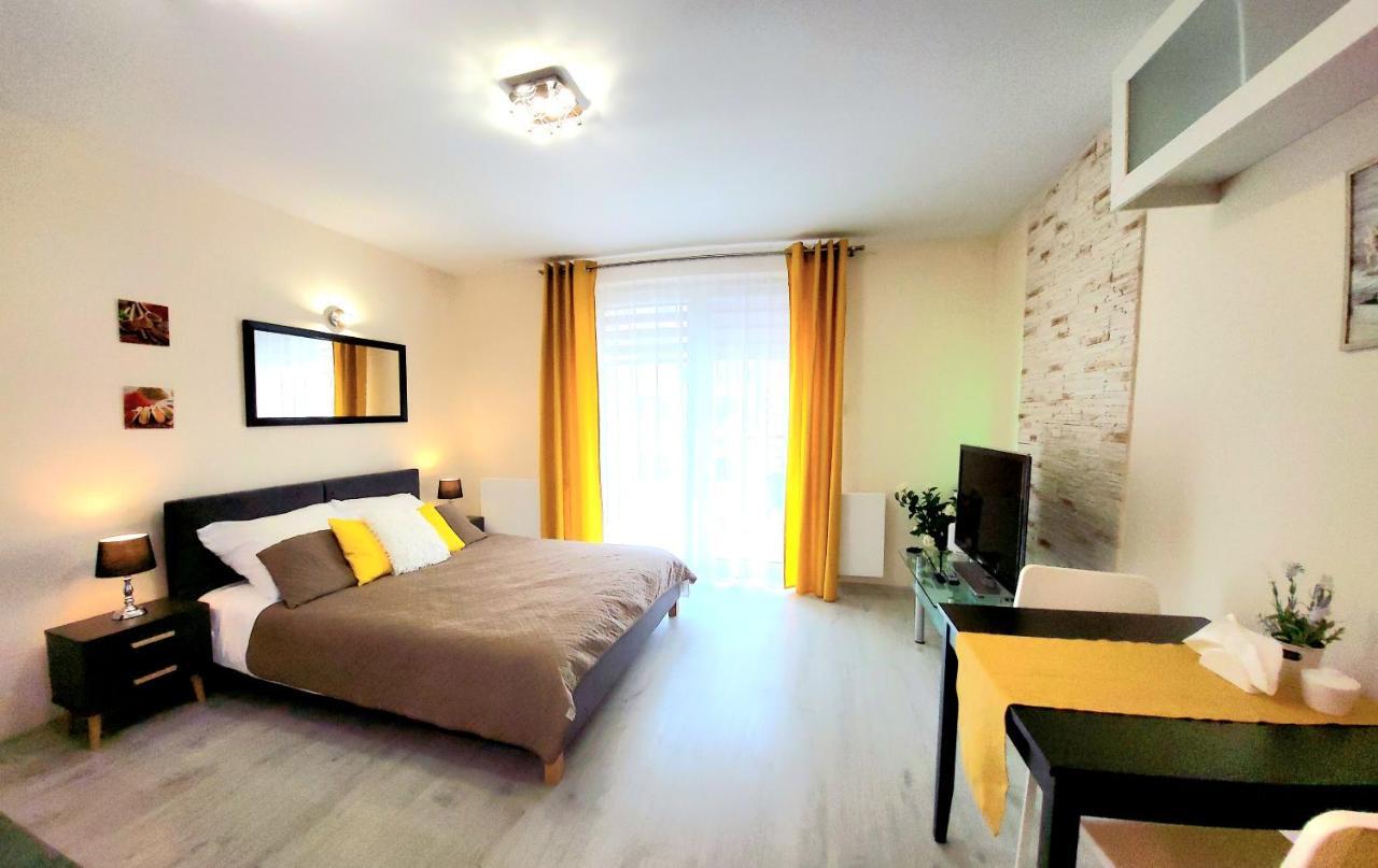 Cracow Novum Apartment Downtown 4 Persons Красков Екстериор снимка